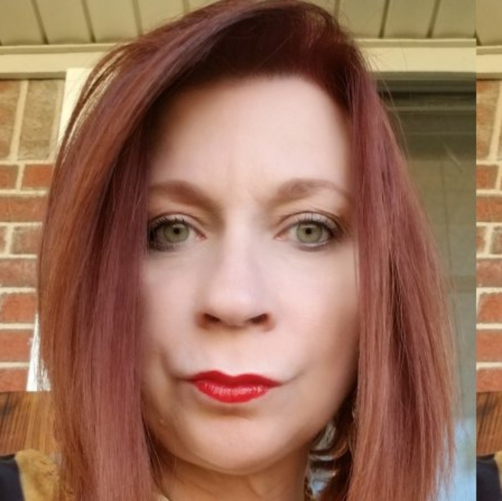 Meet your Posher, Juli